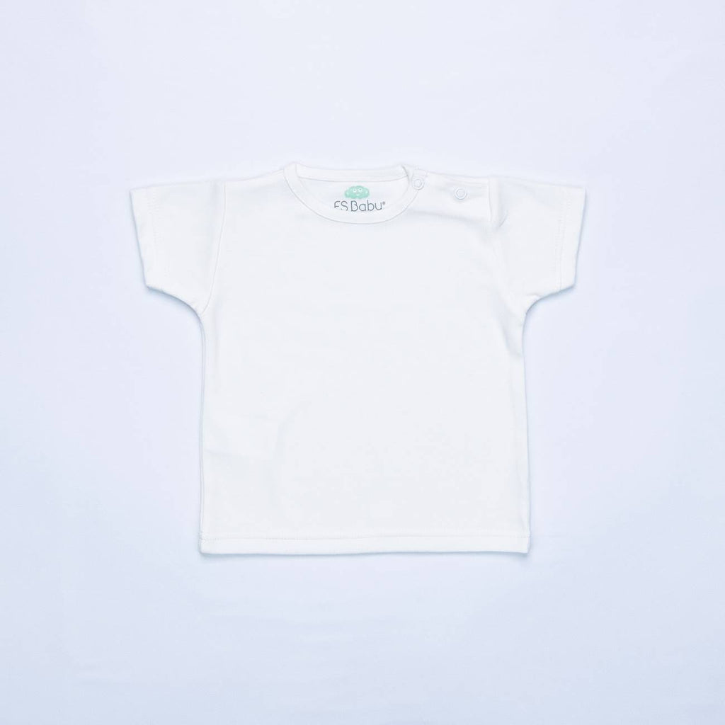 Jardineira +t-shirt
