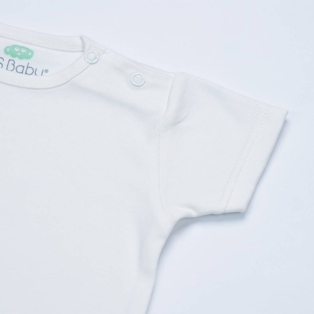 Jardineira +t-shirt